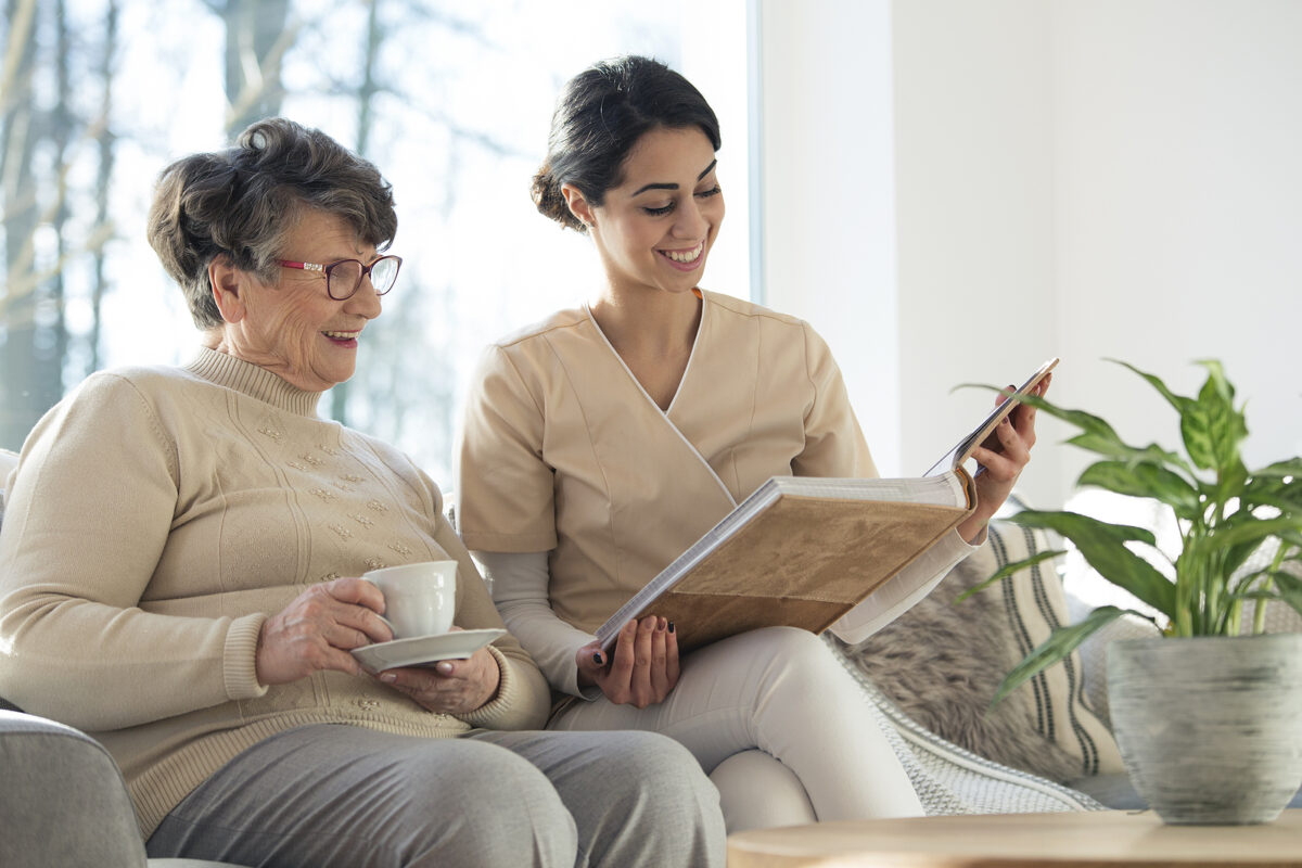 Home Health Care: Caregiver Tips